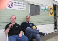 David Brant & Andy Ireland enjoy tea at Huddersfield International 10/07/05 